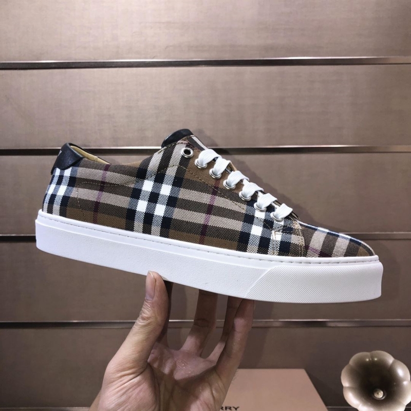 Burberry Sneakers